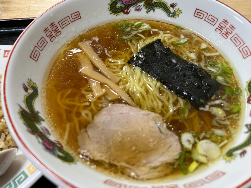 超シンプルな醤油ラーメン