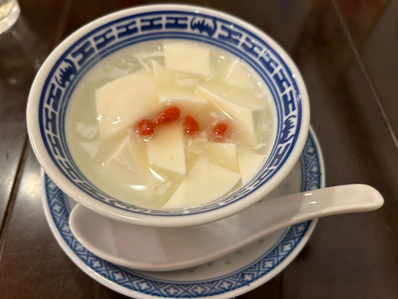 杏仁豆腐